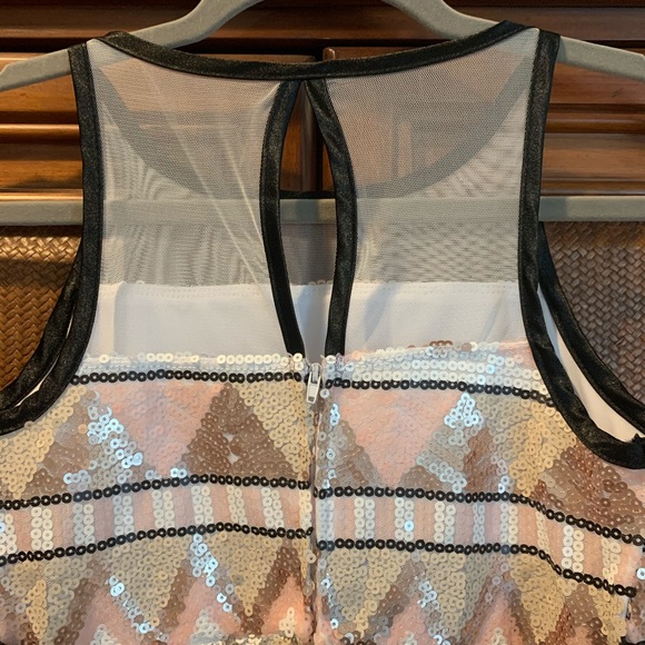 EUC girls sequin dress with sash - Picture 7 of 8